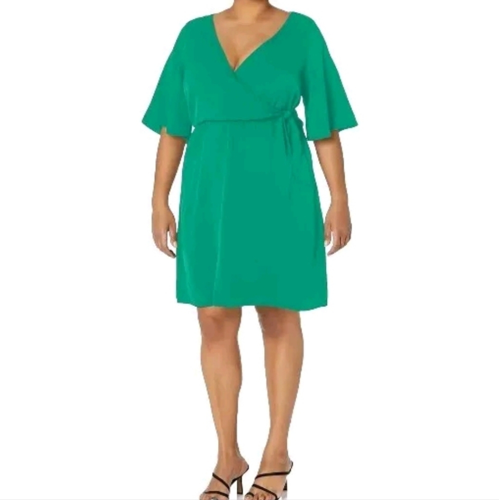 City Chic Carly Turquoise Green Stretch A-Line Faux‎ Wrap Mini Dress Size M/18